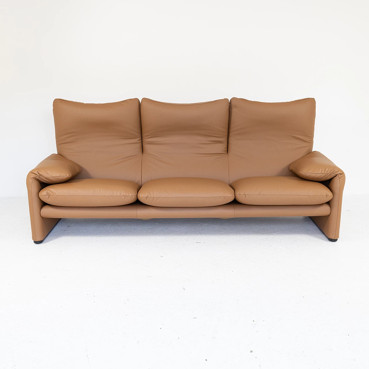 Maralunga sofa by Vico Magistretti for Cassina, 1970s 3