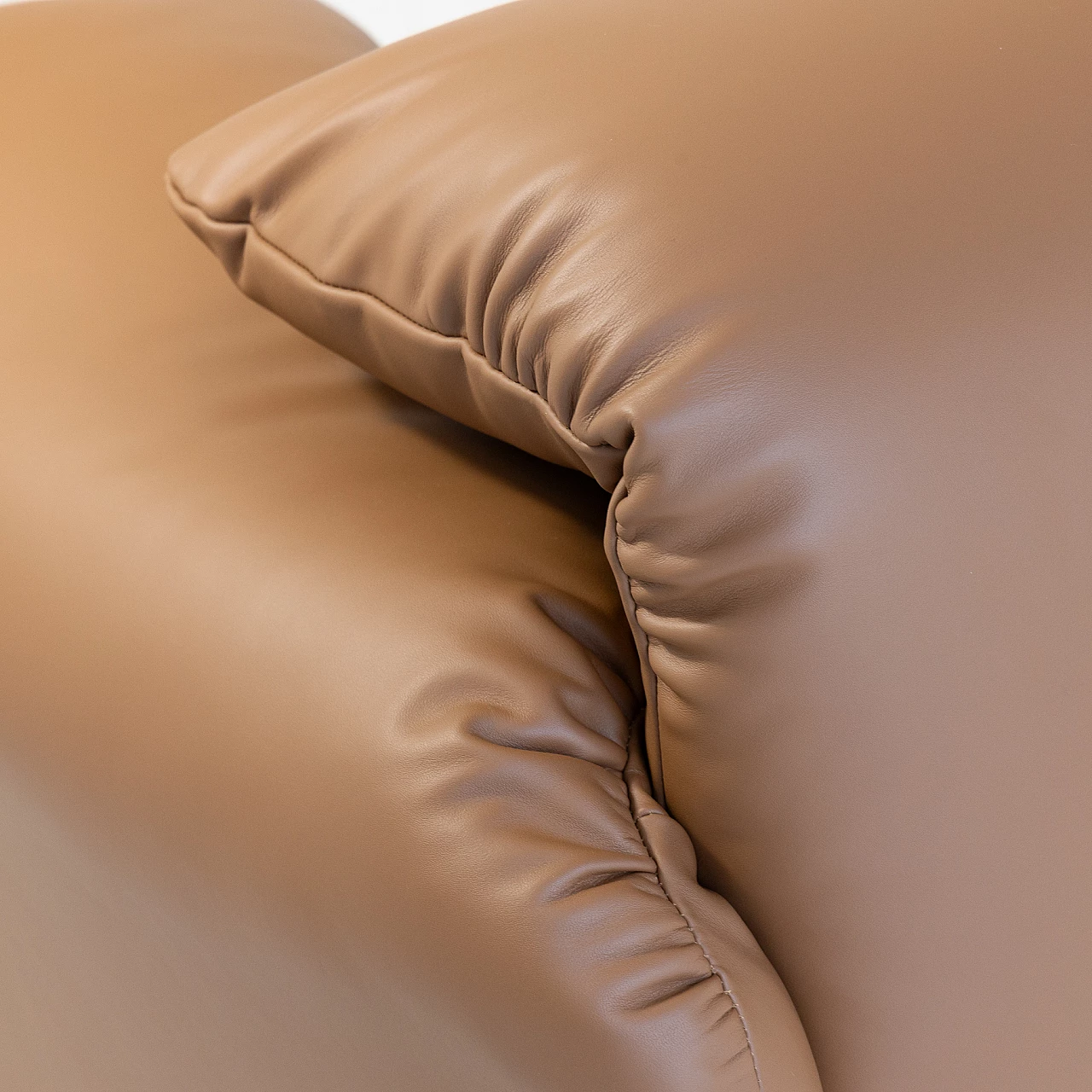 Divano Maralunga di Vico Magistretti per Cassina, anni '70 11