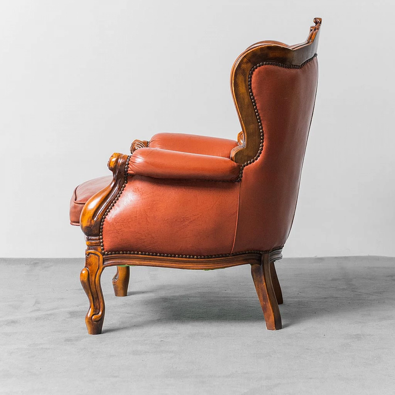 Coppia di Poltrone in legno e in pelle marrone, anni '50 4