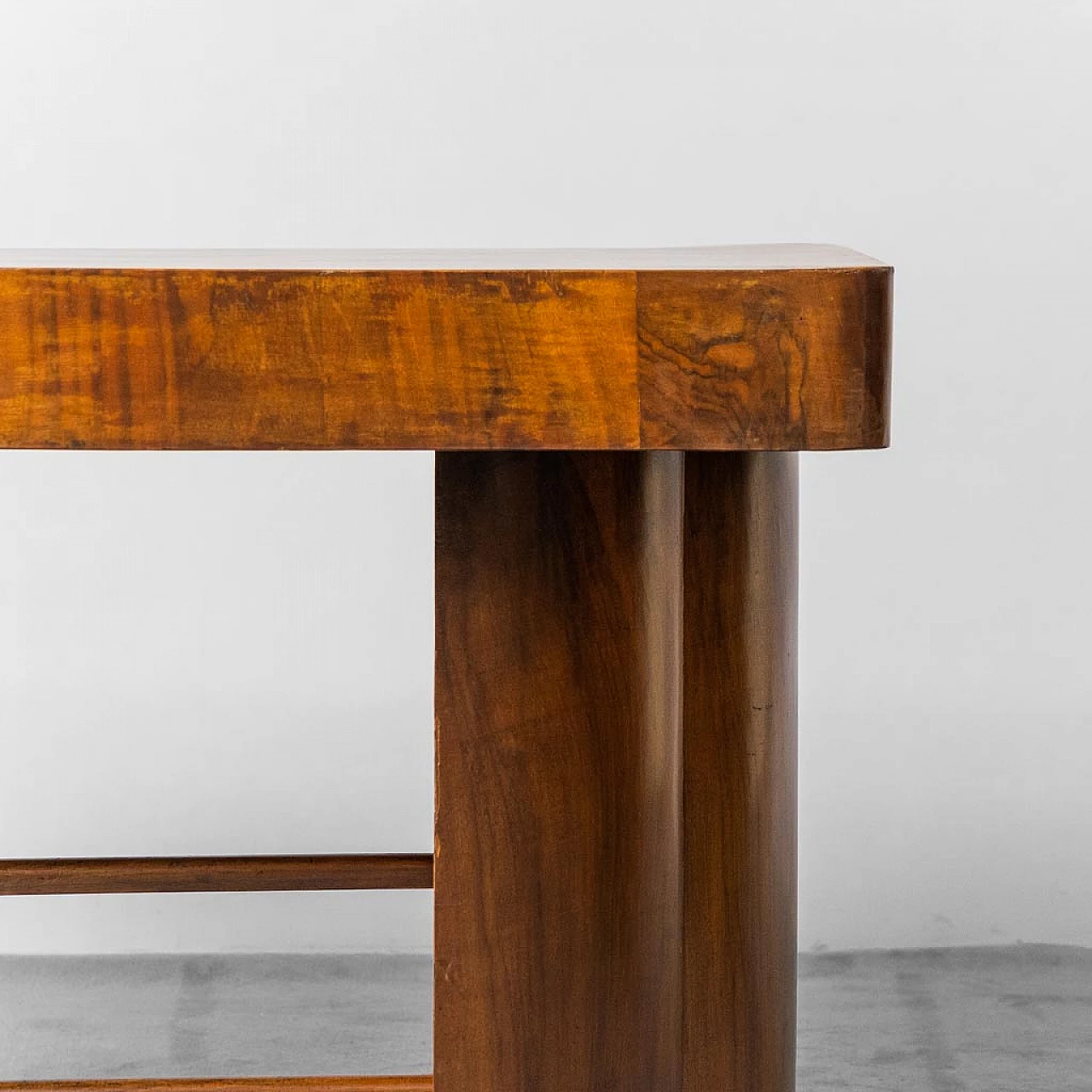 Tavolo in legno con punte in metallo, anni '40 10
