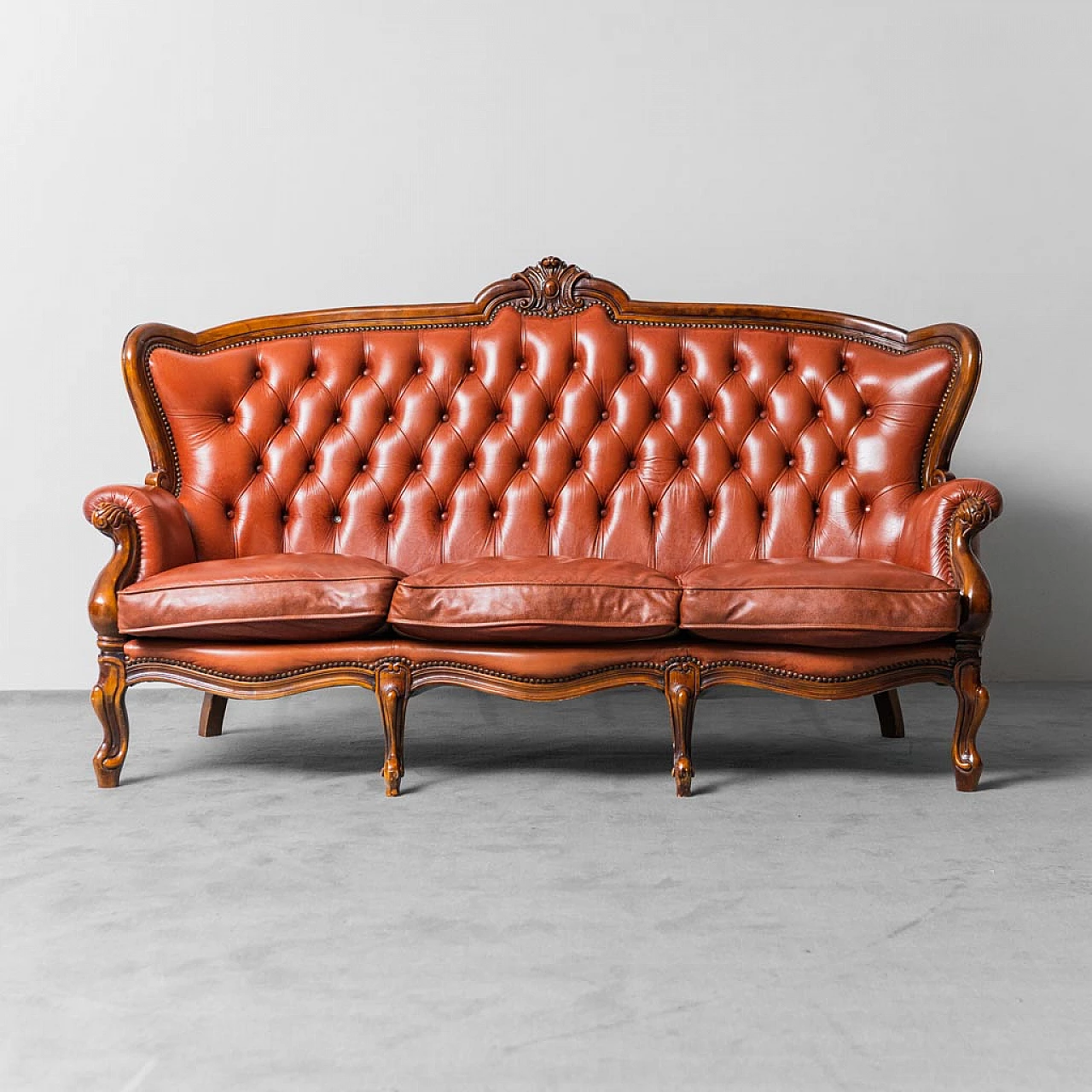 3-Seater sofa in wood and brown leather, 1950s 3