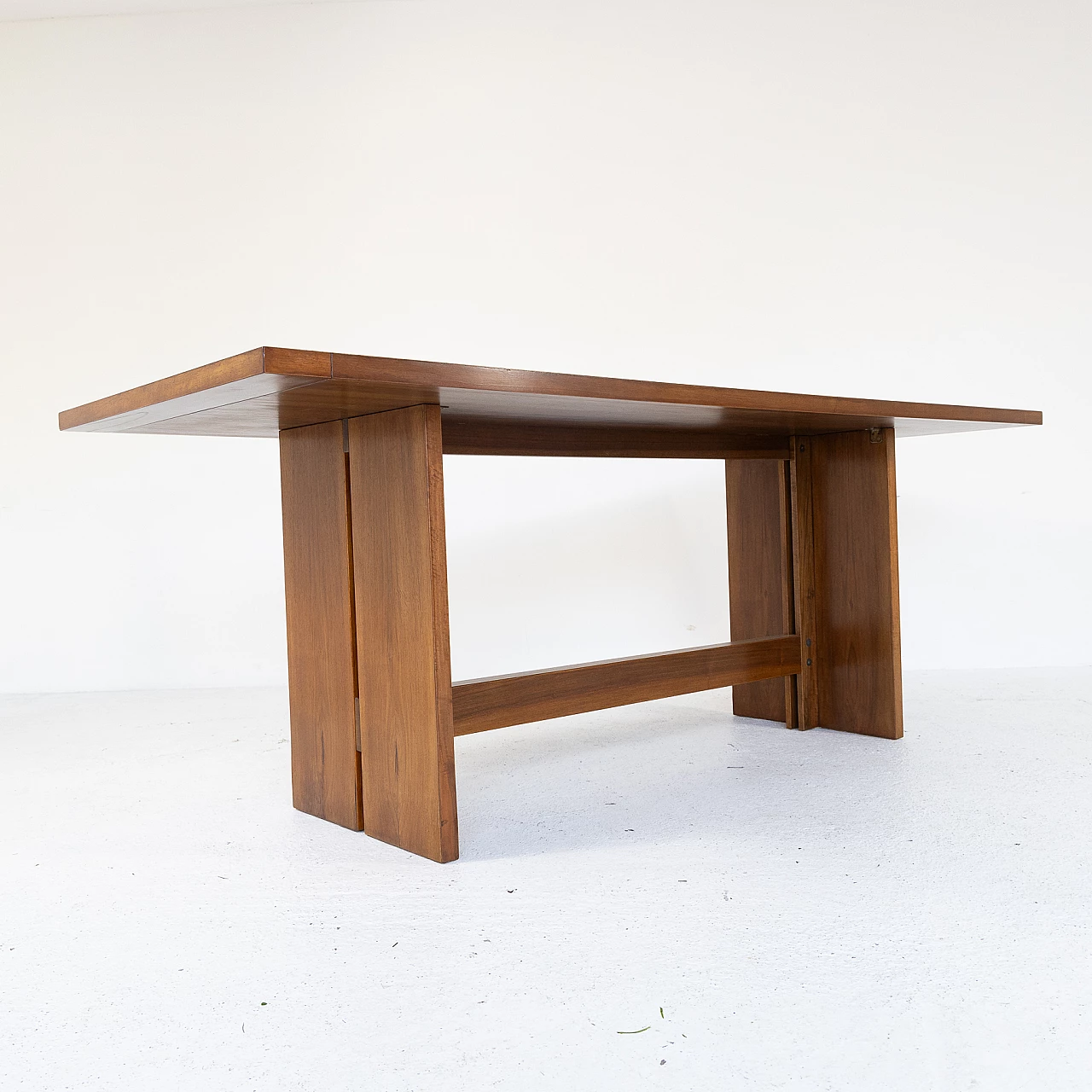 Walnut table by Bernini, 1970s 8