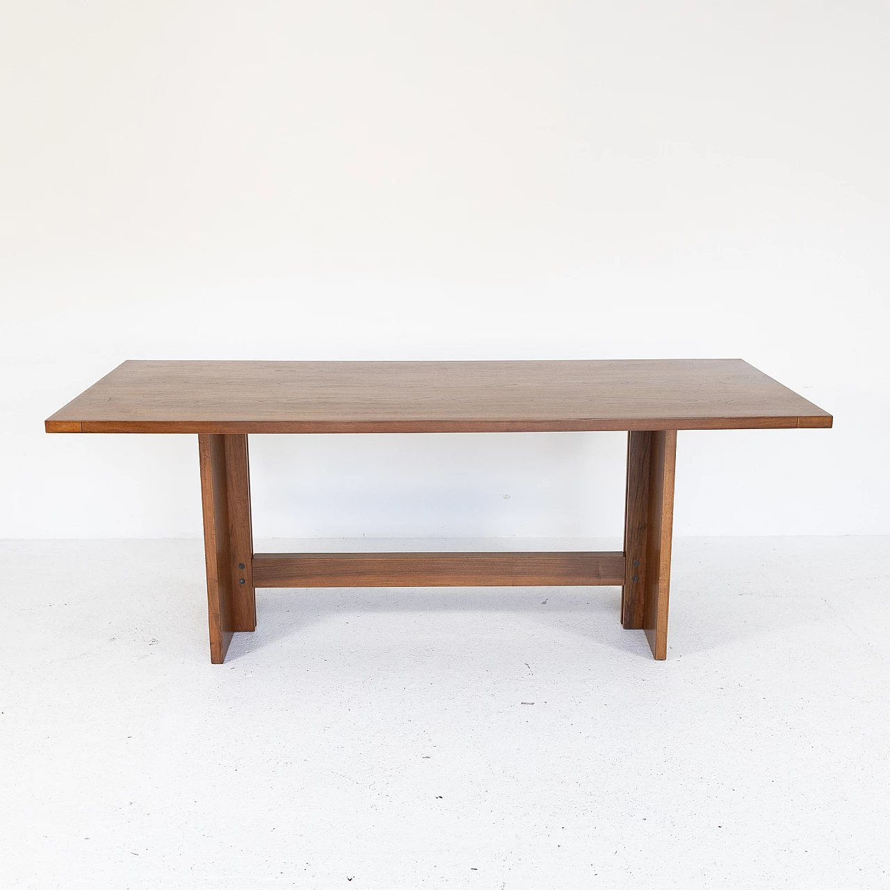 Walnut table by Bernini, 1970s 10