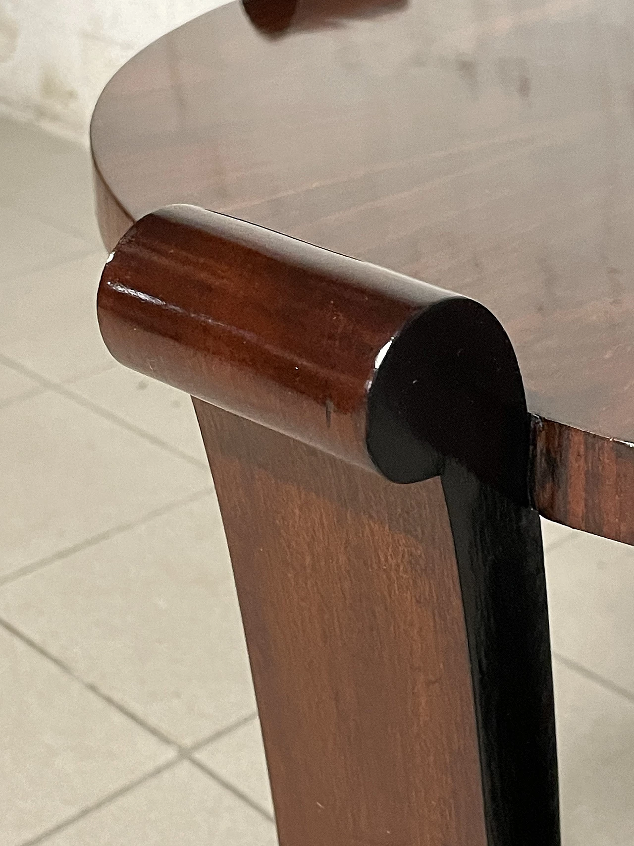 Round coffee table in rosewood, 1930s 15