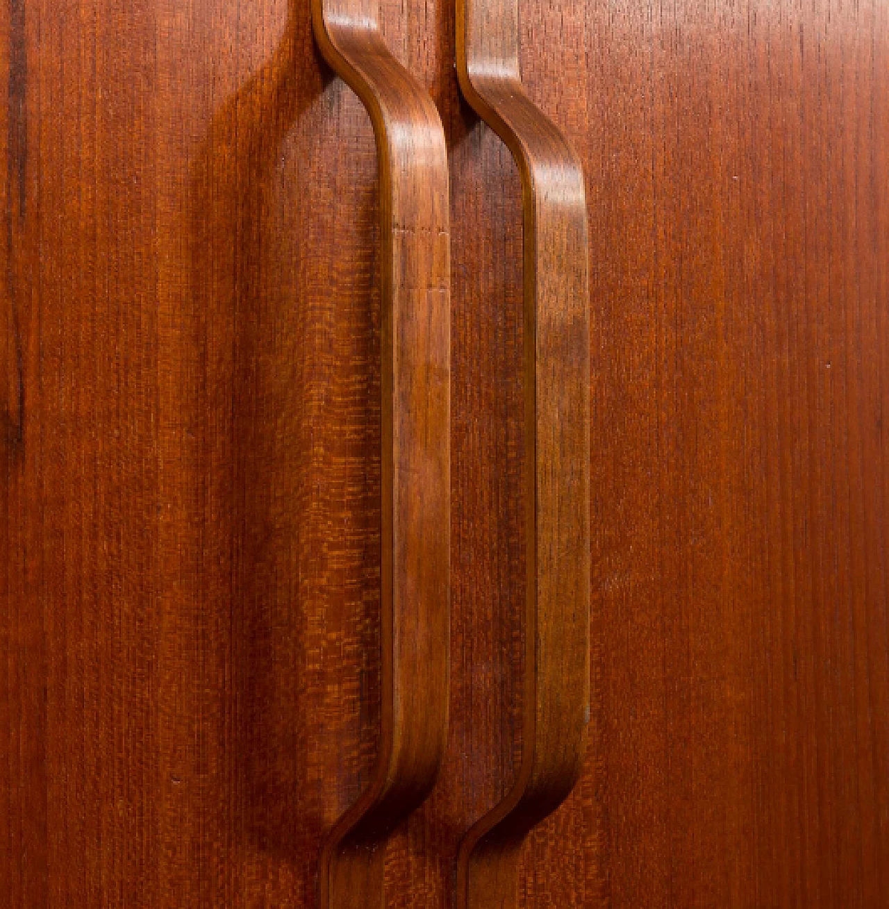 Libreria a due campate in teak e ottone di Ico Parisi, anni '60 21