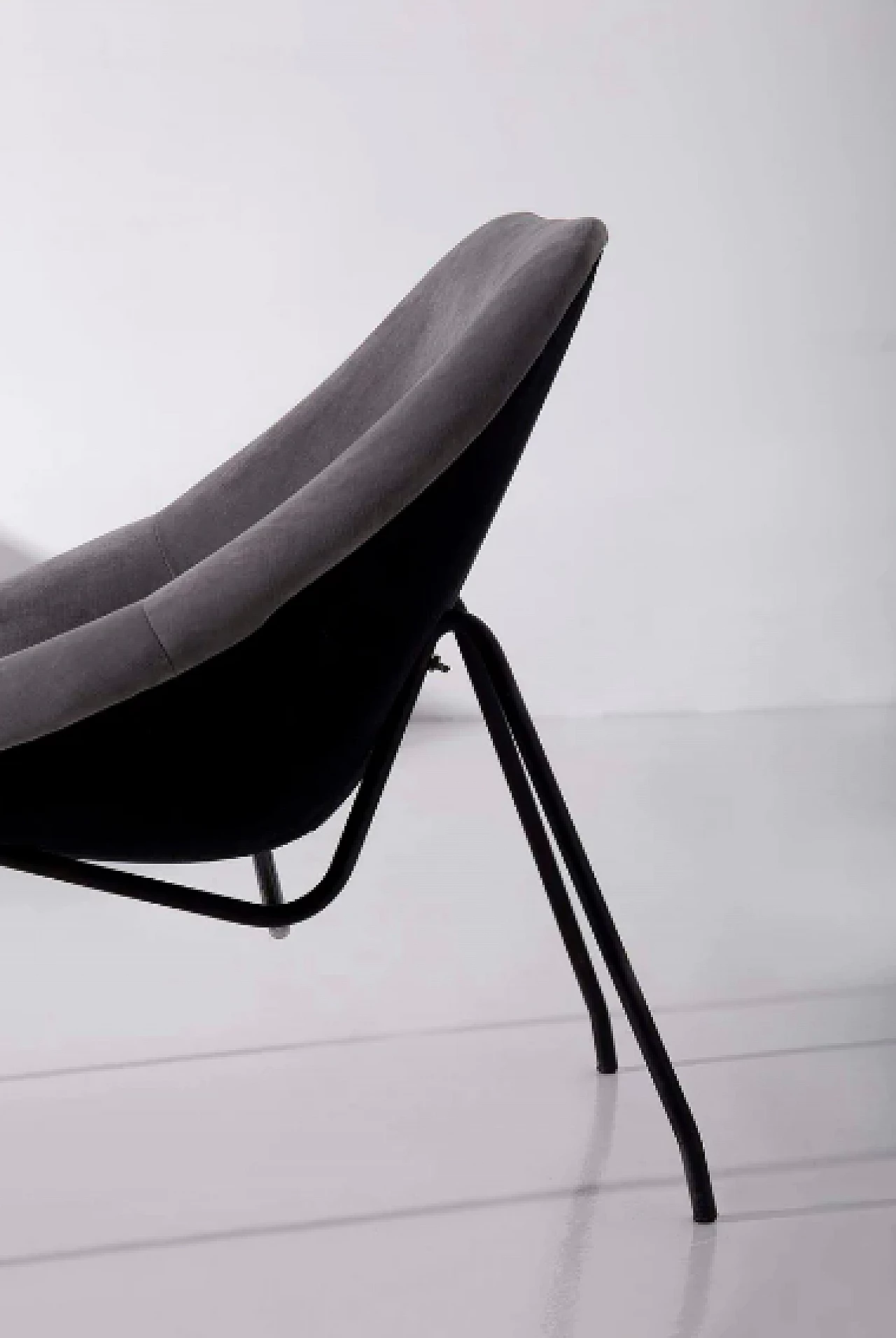 Coppia di poltrone attribuite ad Augusto Bozzi, anni '50 3