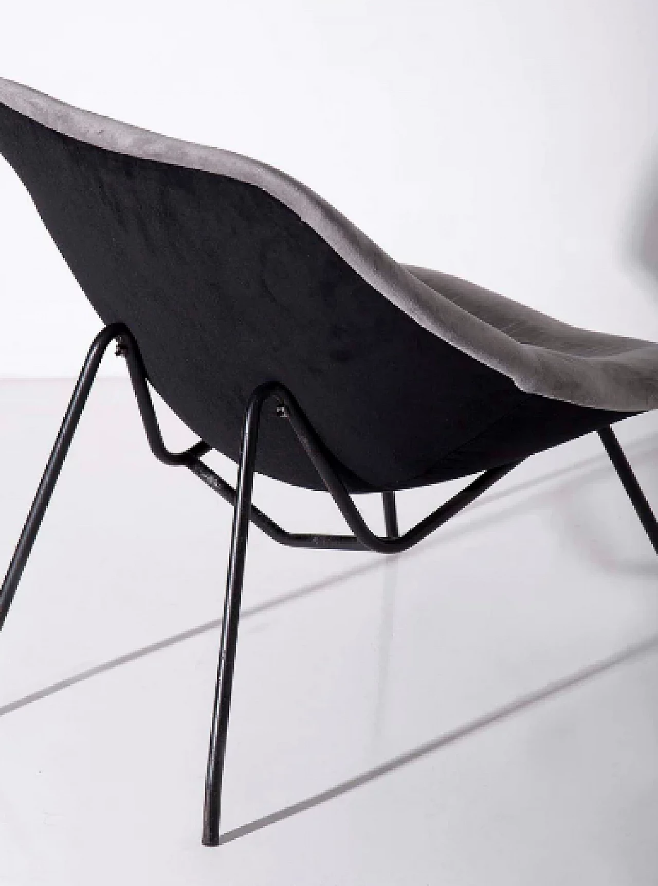 Coppia di poltrone attribuite ad Augusto Bozzi, anni '50 5