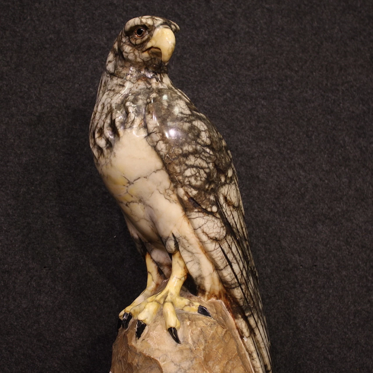 Alabaster sculpture of an eagle, 1940s 10