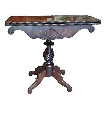 Mahogany game table with maple thread, 19th century