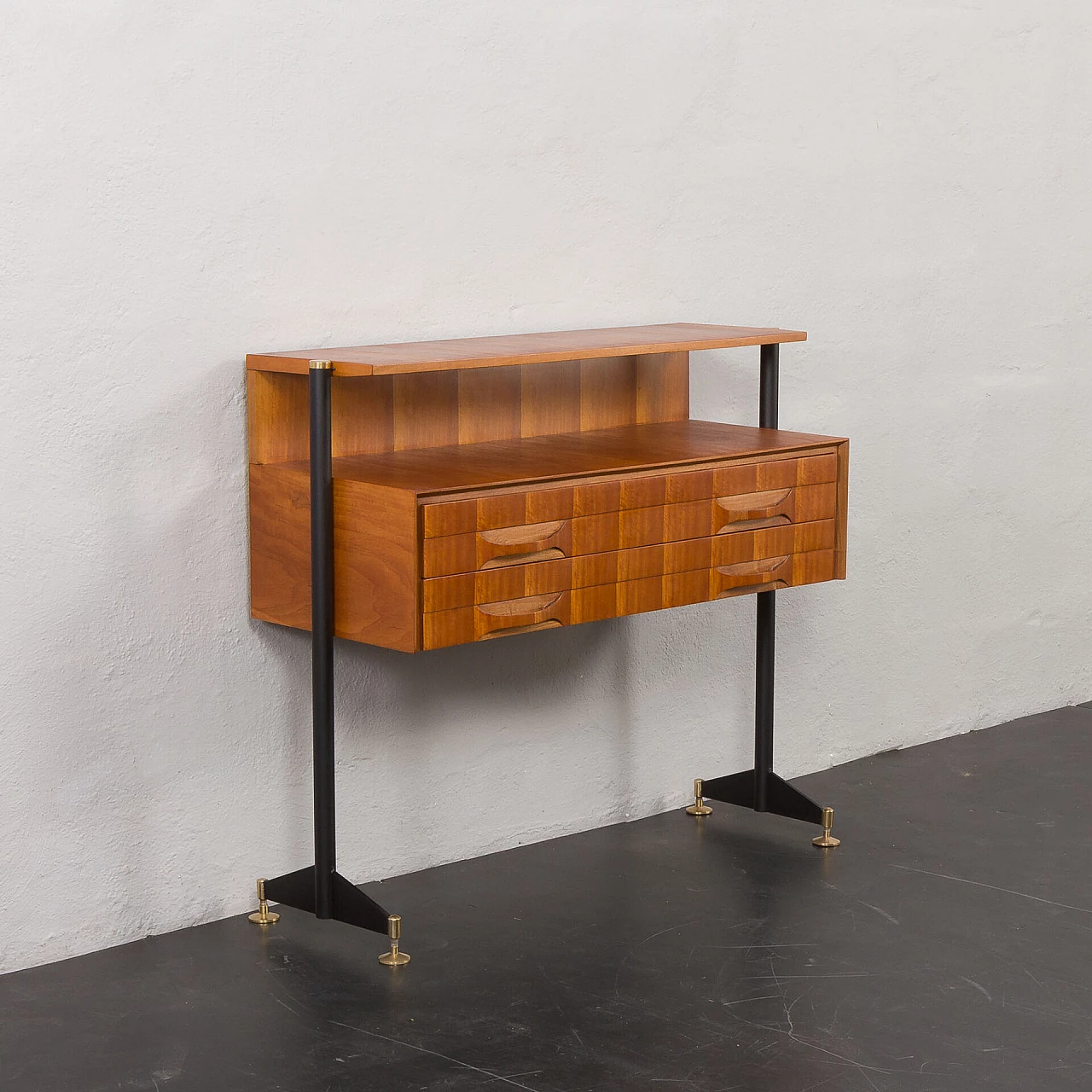Console with drawers in the style of Carlo De Carli, 1960s 3