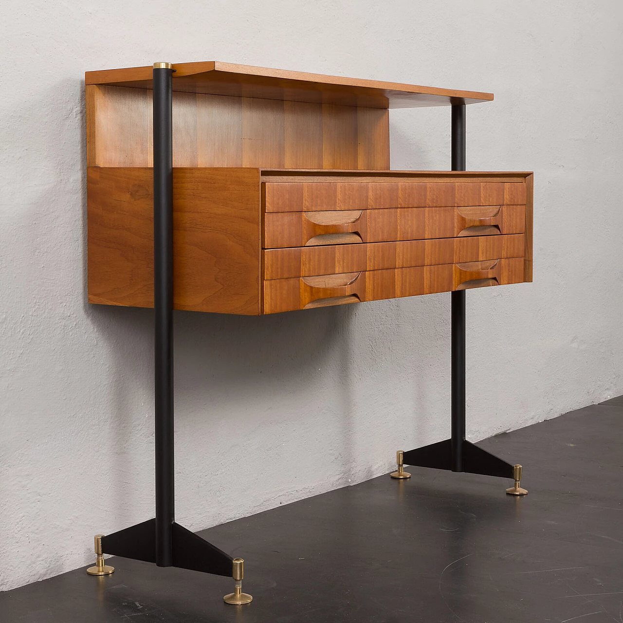 Console with drawers in the style of Carlo De Carli, 1960s 9
