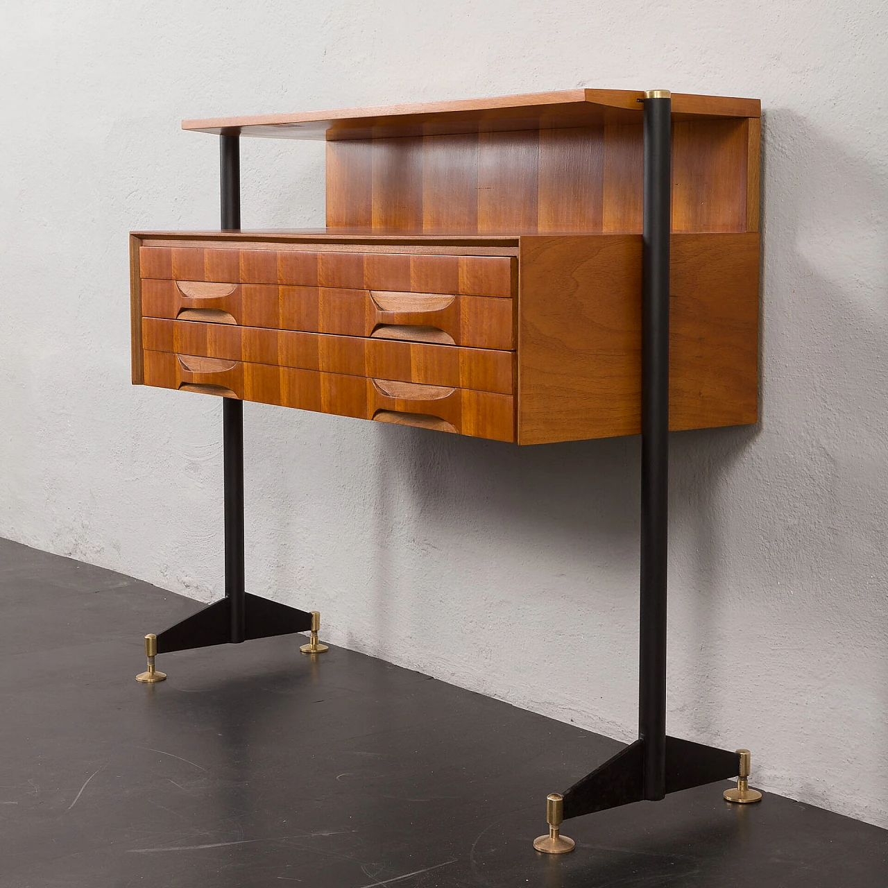 Console with drawers in the style of Carlo De Carli, 1960s 19