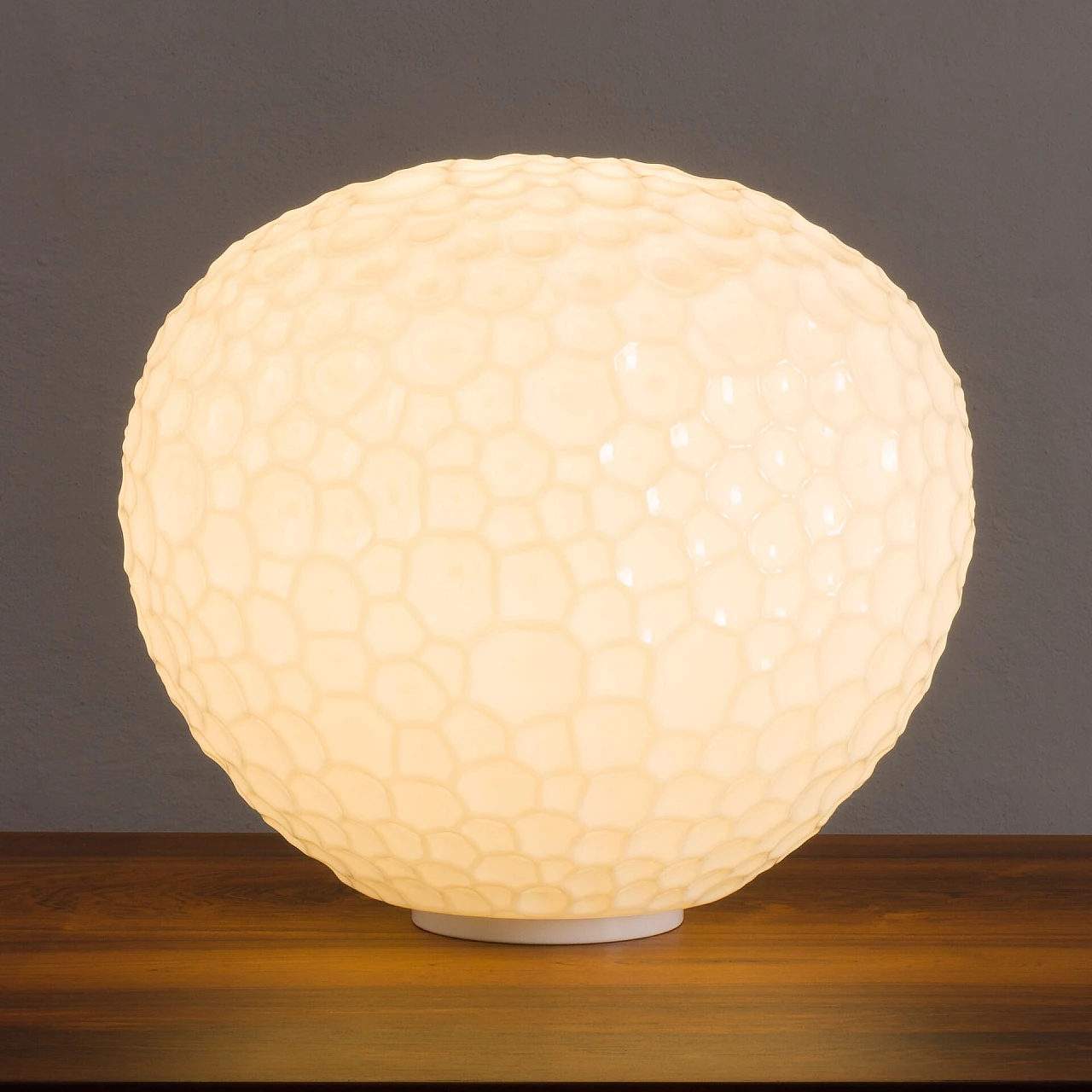 Meteorite table lamp by Pio and Tito Toso for Artemide 4