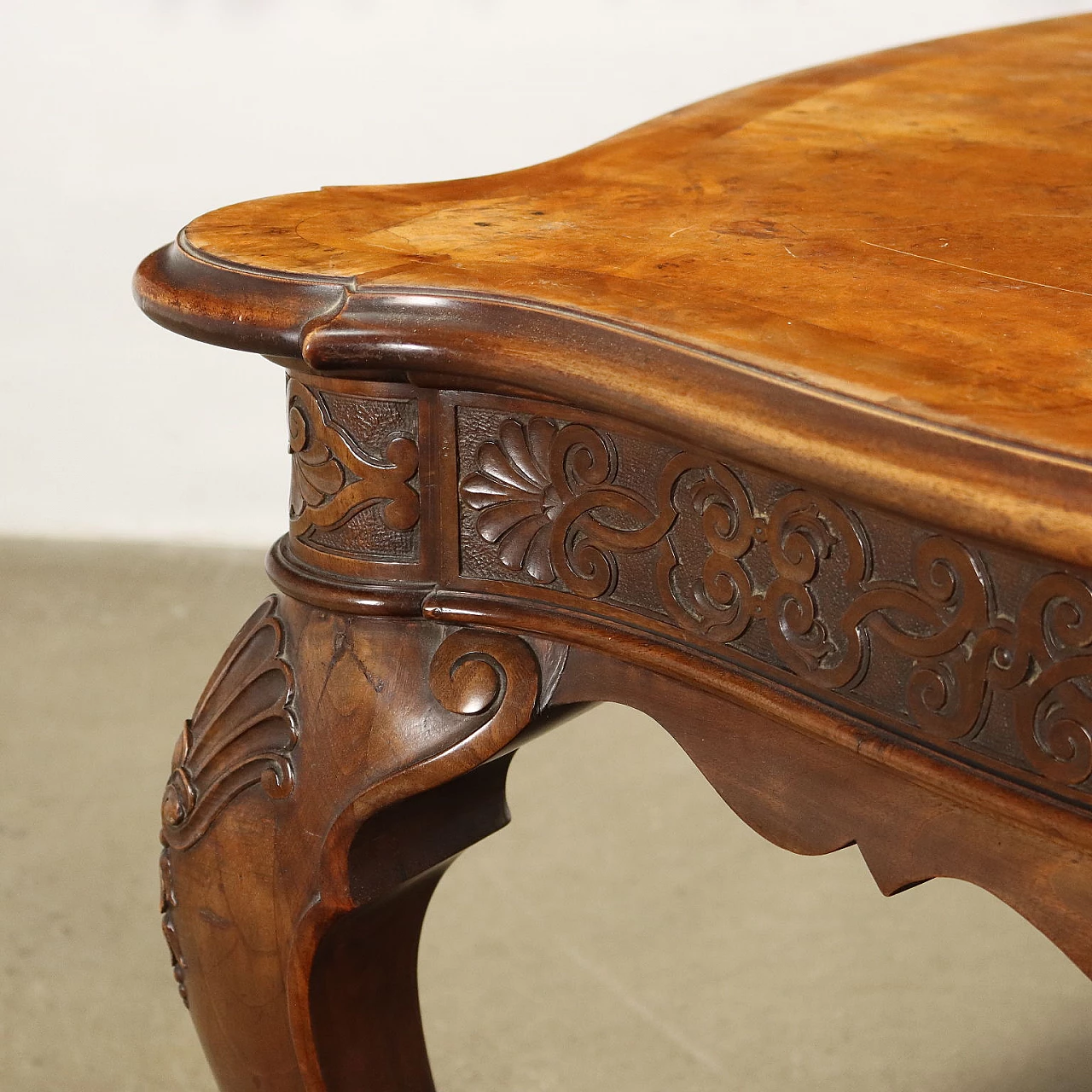 Walnut table with carvings 4