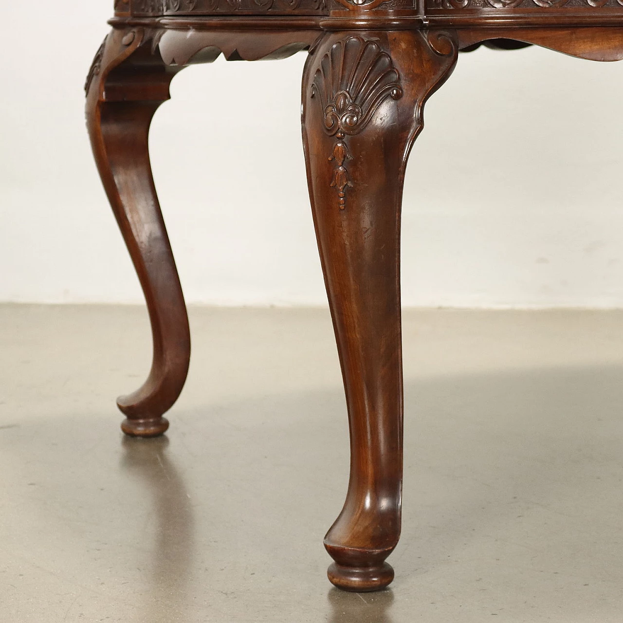Walnut table with carvings 9