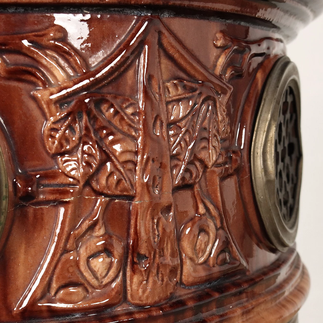 Stufa Liberty in ceramica e metallo di Fratelli Pozzoli-Incino Erba, inizio '900 5
