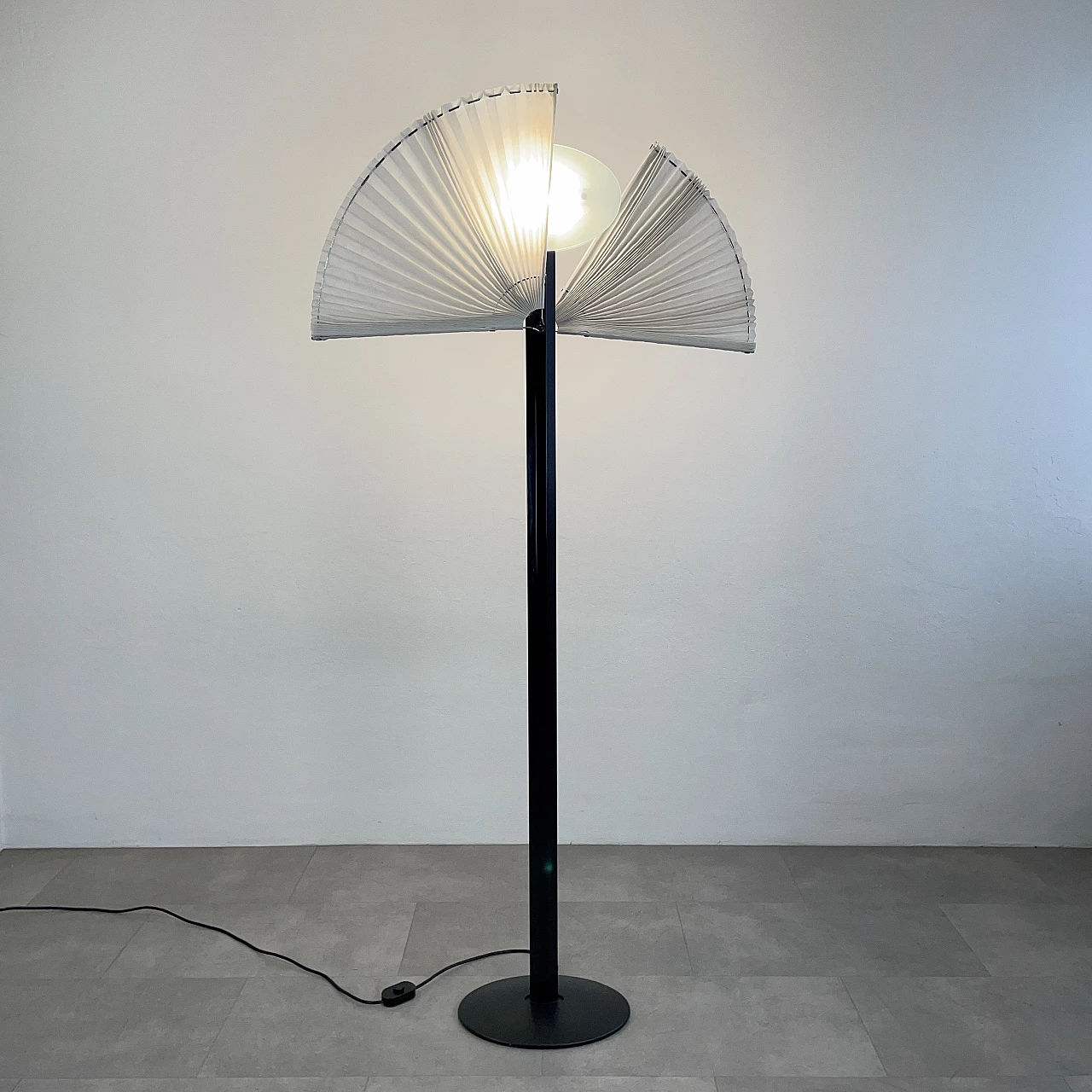 Butterfly floor lamp by Afra and Tobia Scarpa for Flos, 1980s 3