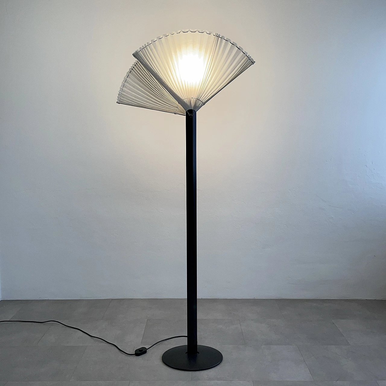 Butterfly floor lamp by Afra and Tobia Scarpa for Flos, 1980s 5