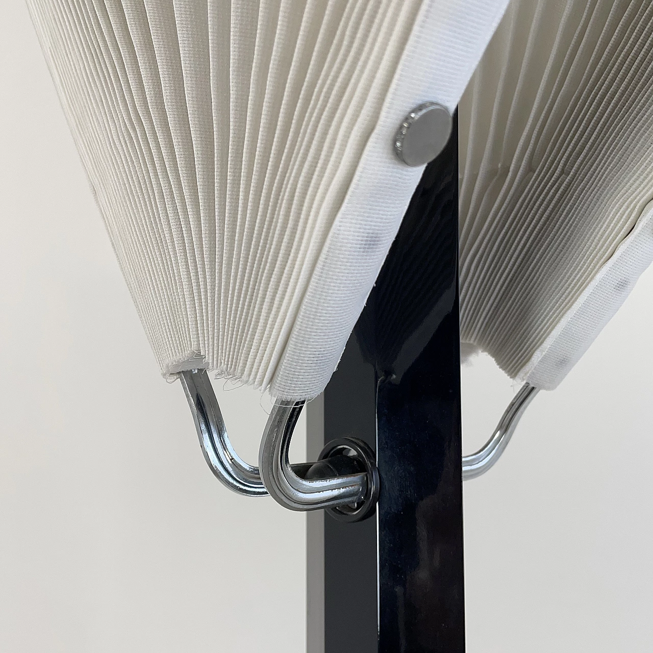 Butterfly floor lamp by Afra and Tobia Scarpa for Flos, 1980s 15