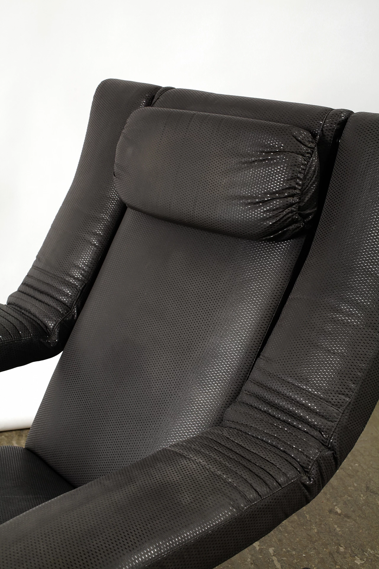 Kil Kis leather armchair by Brunati, 1990s 2