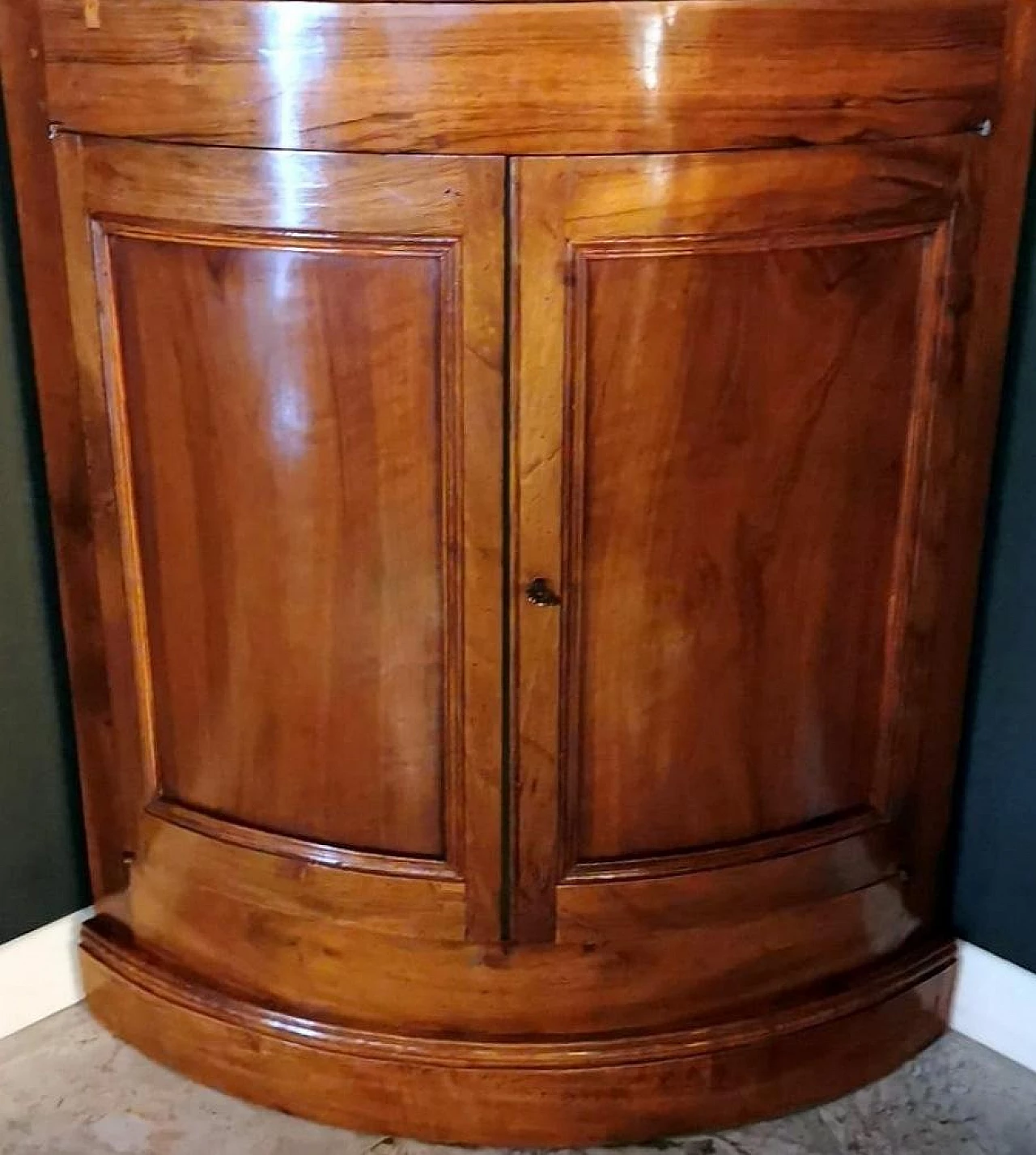 Louis Philippe walnut and marble corner cabinet, 19th century 4