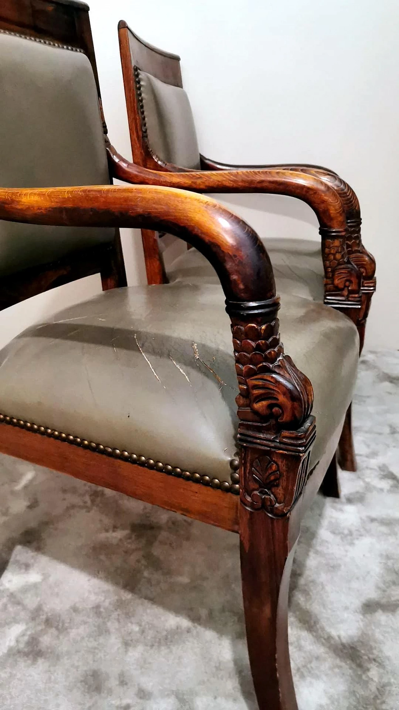 Coppia di sedie Antique Master Carlo X in rovere e cuoio, '800 14