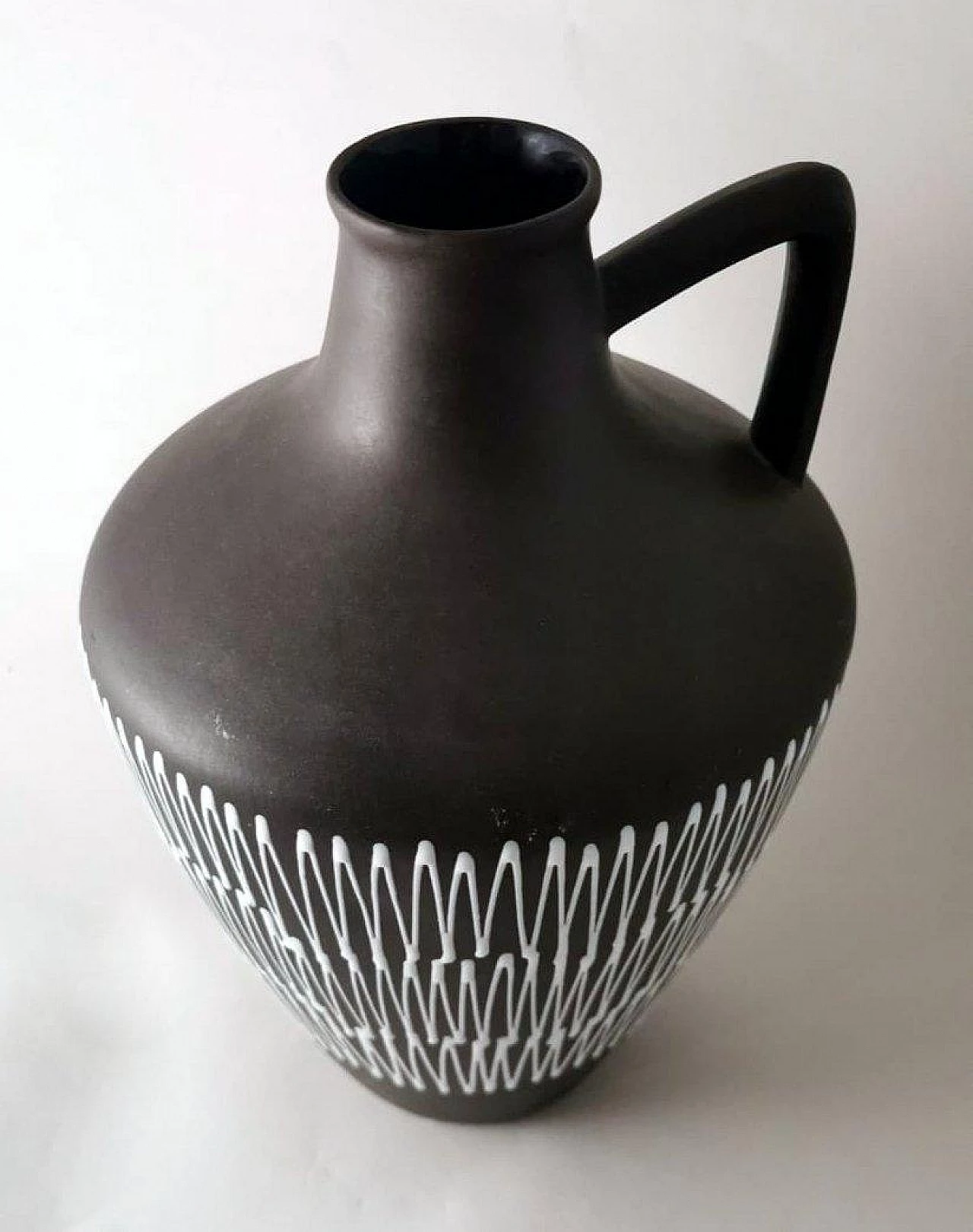 Brocca in ceramica Fat Lava, anni '60 3