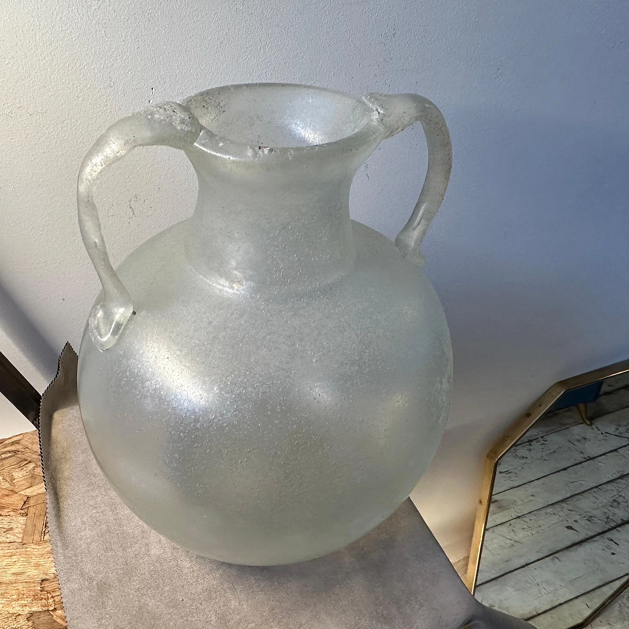 Scavo glass amphora vase attributed to Cenedese, 1960s 5