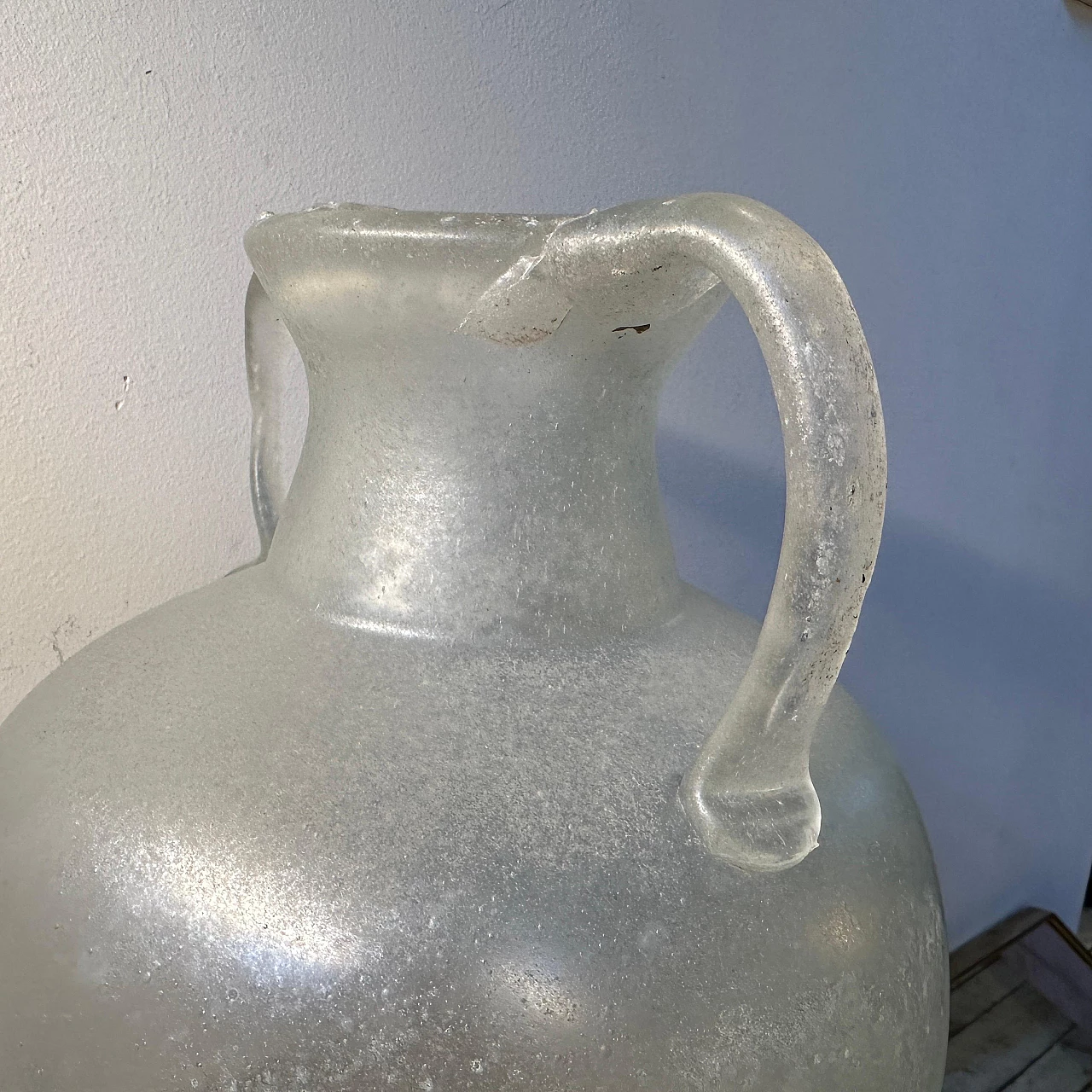 Scavo glass amphora vase attributed to Cenedese, 1960s 8