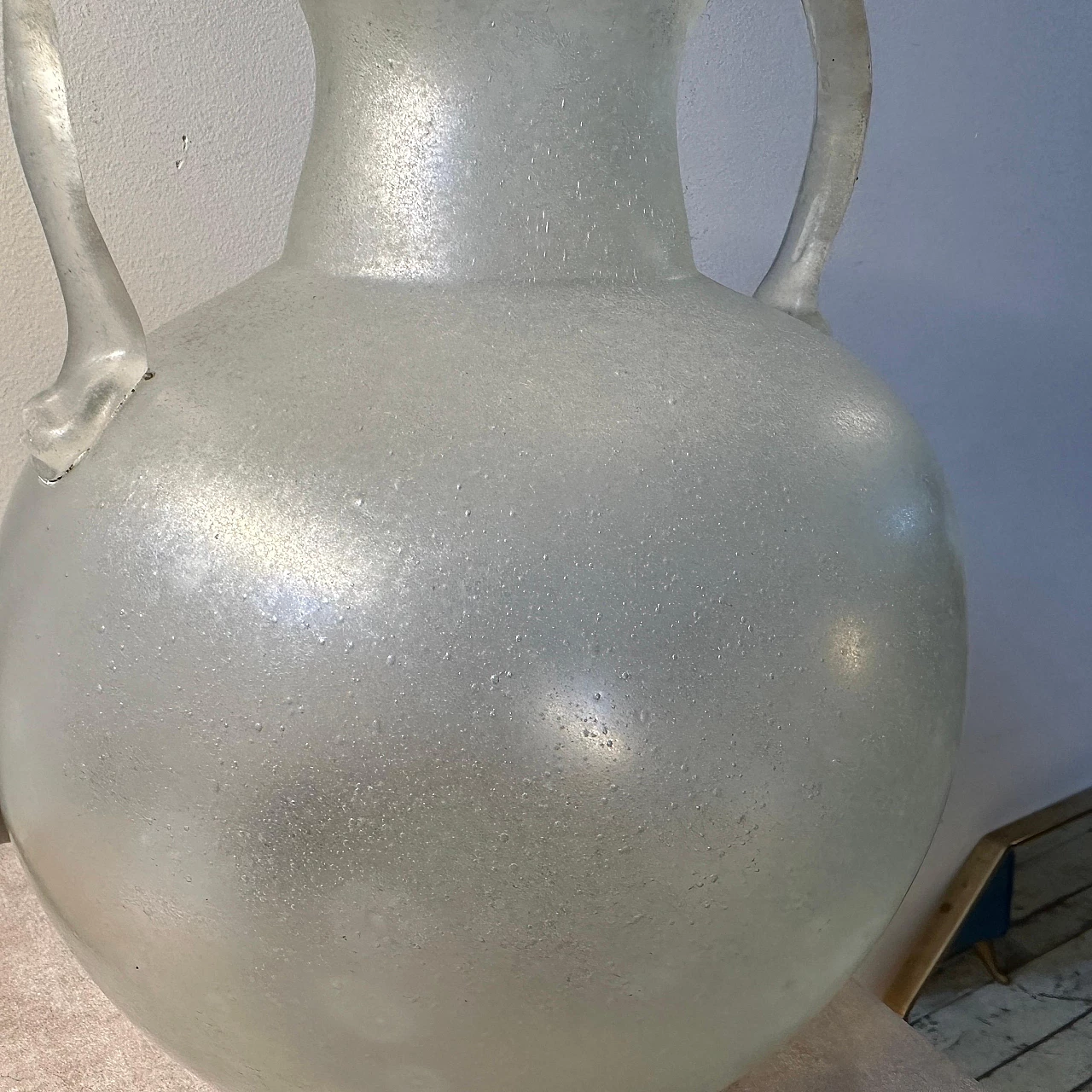 Scavo glass amphora vase attributed to Cenedese, 1960s 12