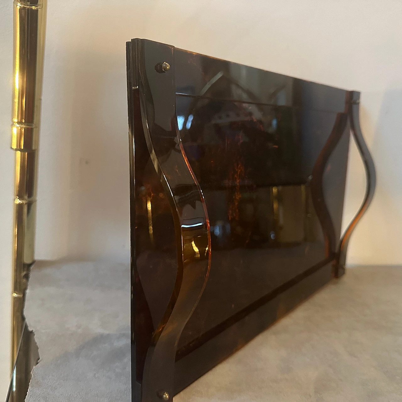 Tortoiseshell effect lucite tray in the style of Dior Home, 1970s 2