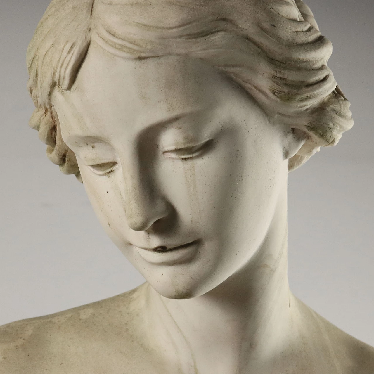 Dal Torrione, La bagnante, scultura in marmo sintetico 3