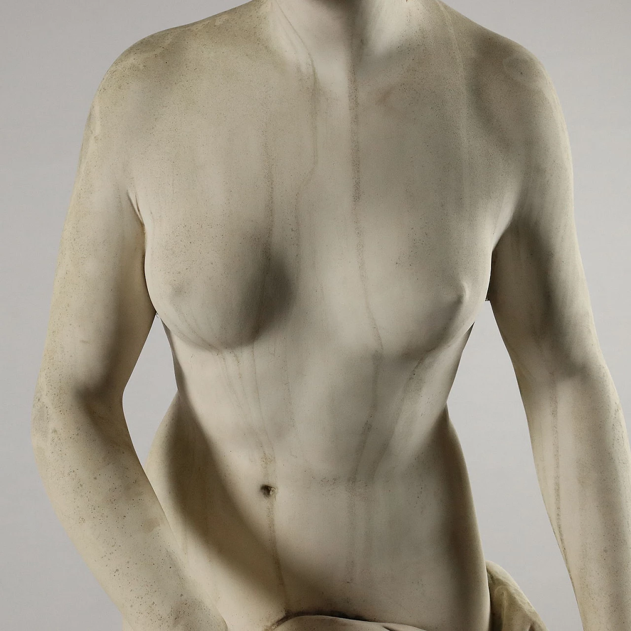Dal Torrione, La bagnante, scultura in marmo sintetico 6
