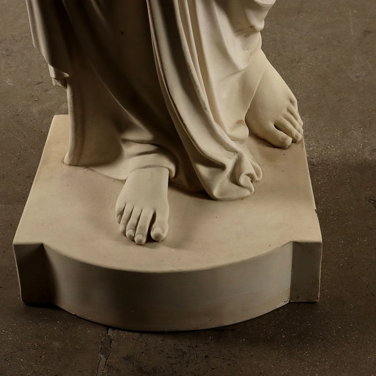 Ebe, scultura in marmo sintetico 10