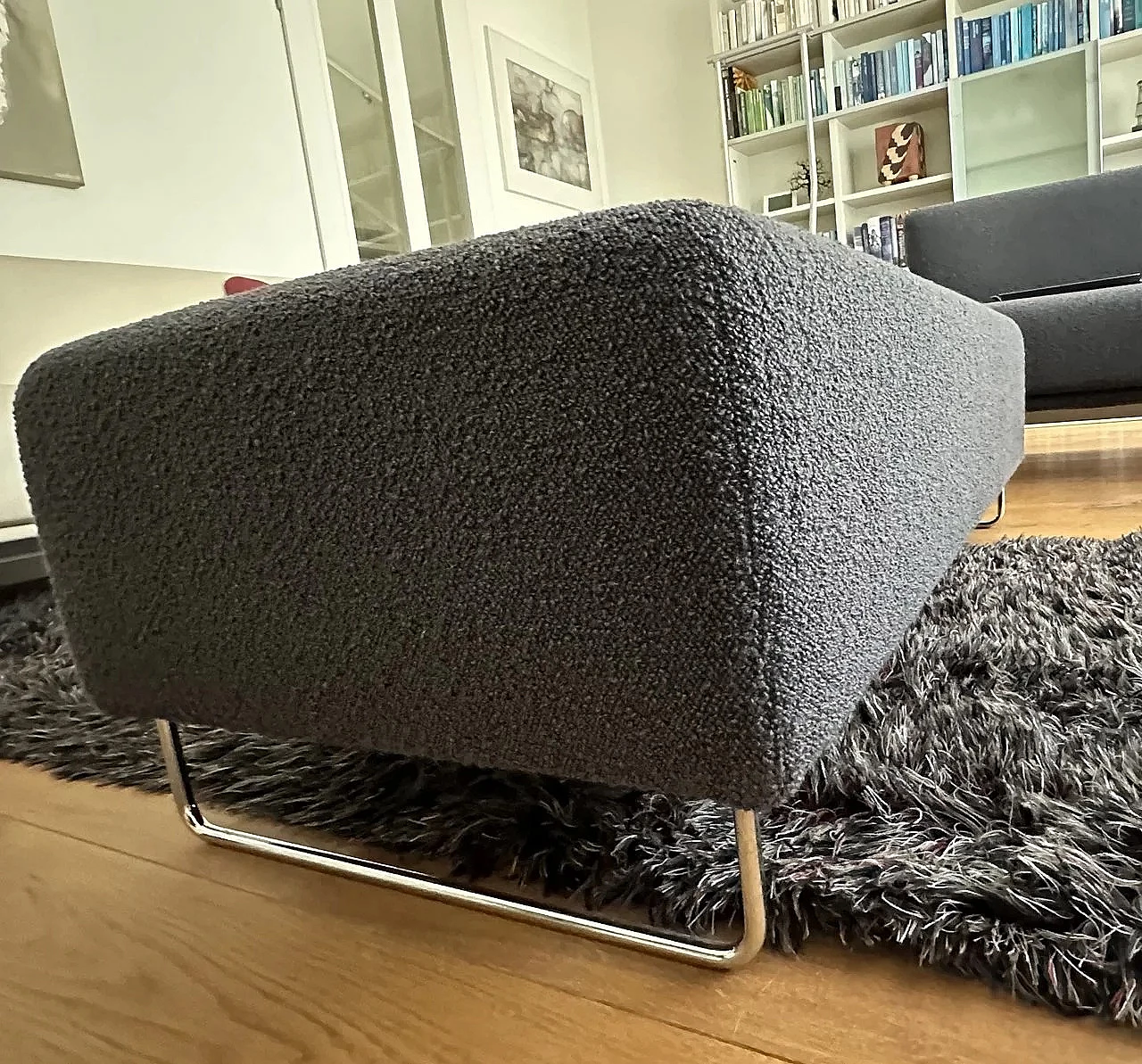 Nest 253 sofa, pair of armchairs and footstool by Cassina 10