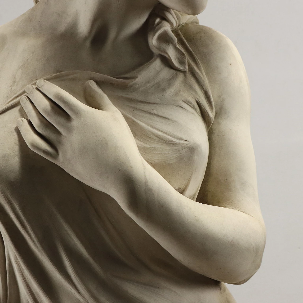 Dal Torrione, Venus at the spring, synthetic marble sculpture 5