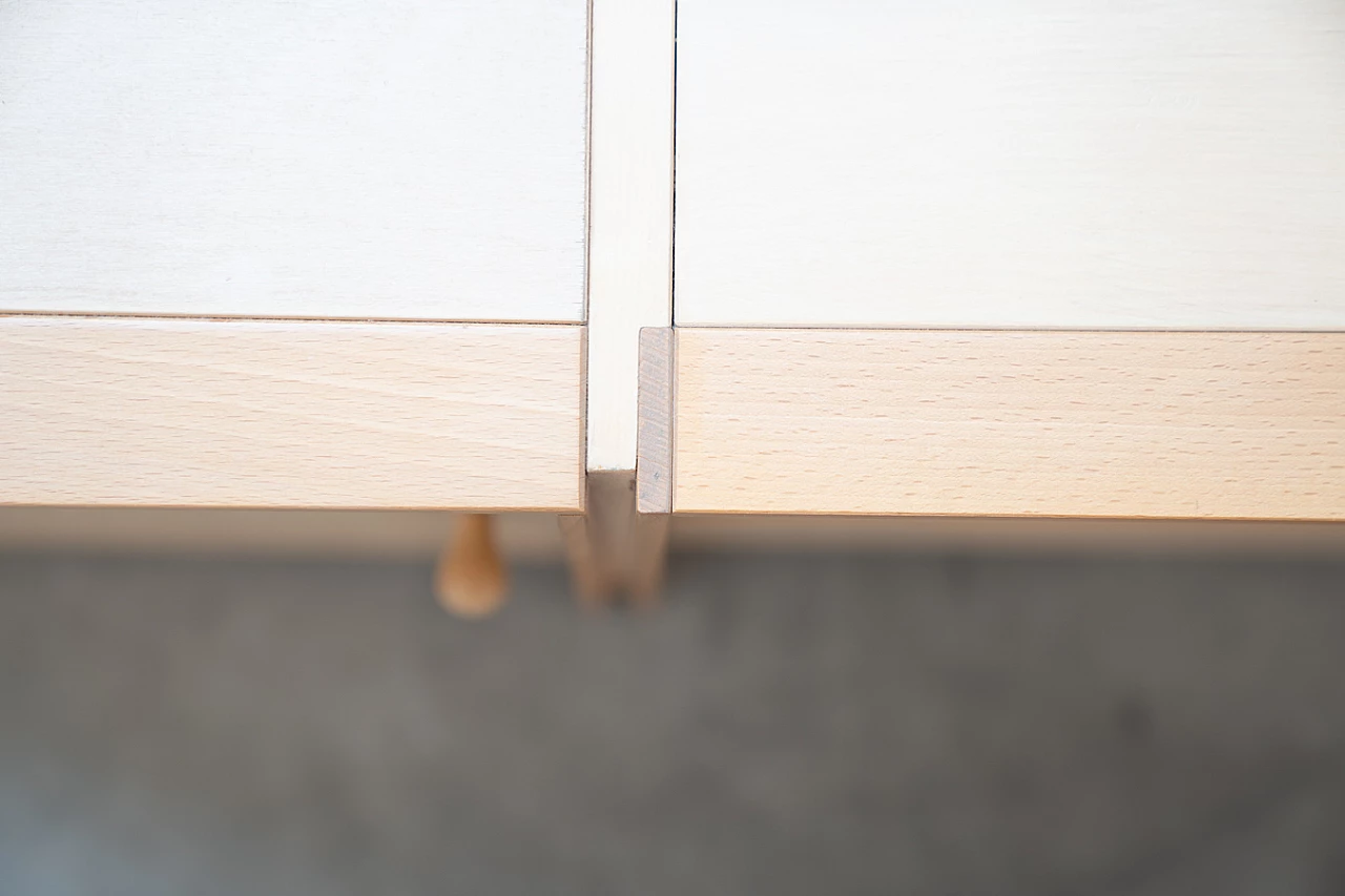 Credenza in legno di faggio con cassetti e anta, anni '80 8