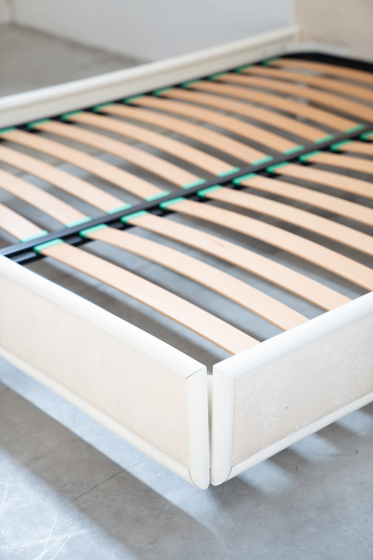 Double bed frame in bamboo and fabric, 1980s 16