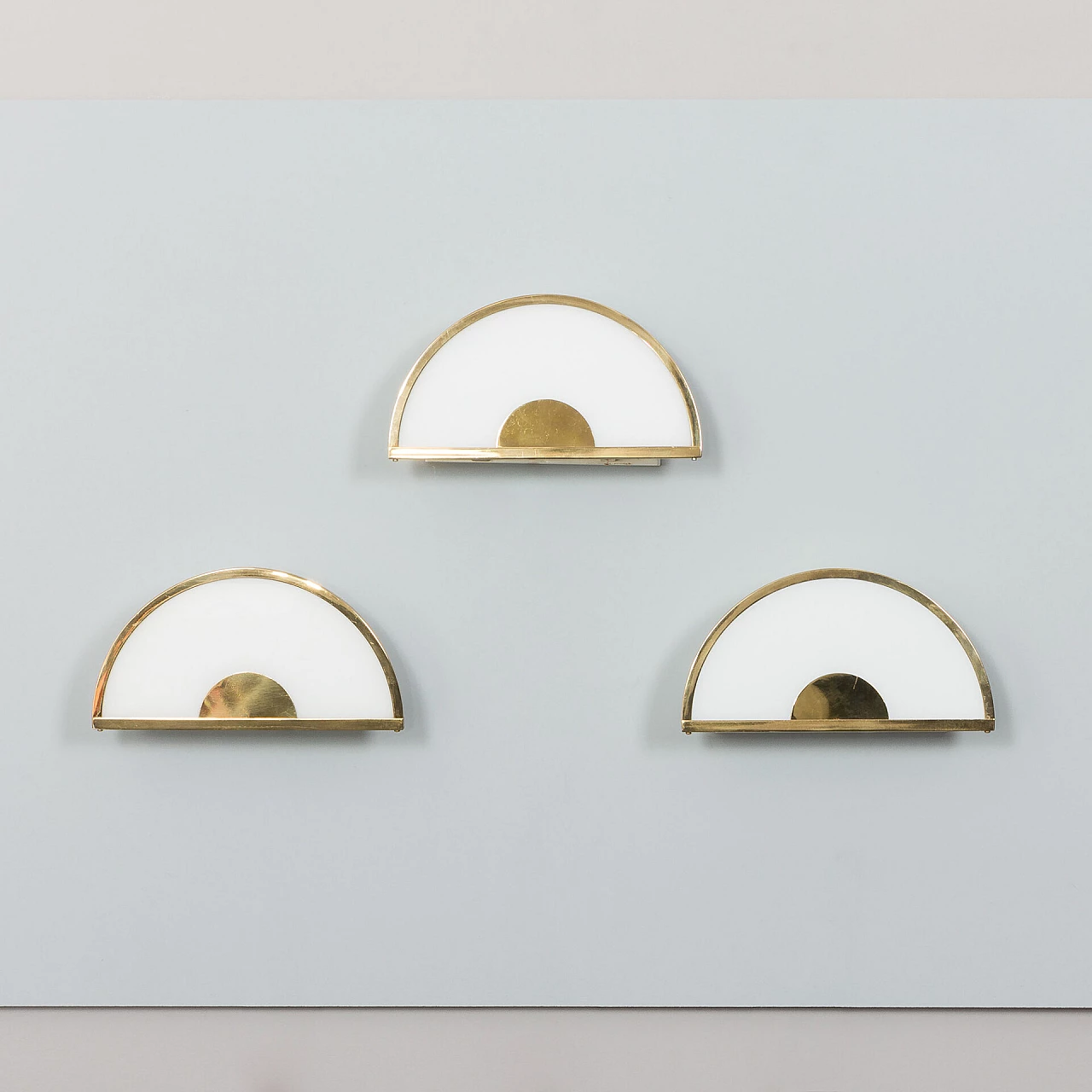 3 Applique in vetro e ottone di Zero Quattro Milano, anni '70 1