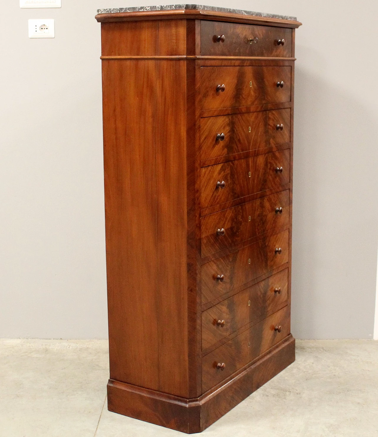 Mahogany and marble weekly dresser, second half of the 19th century 9