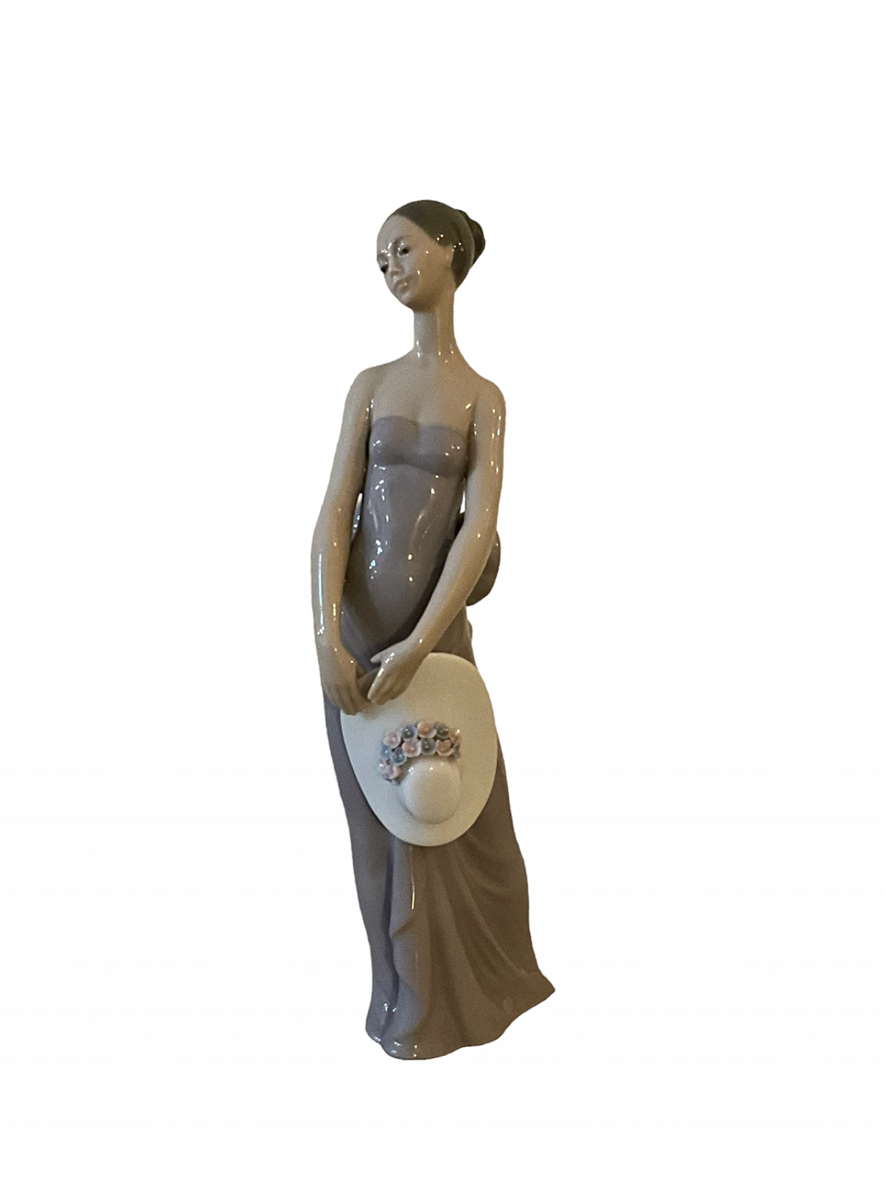 Lladró ceramic sculpture of lady with hat 6