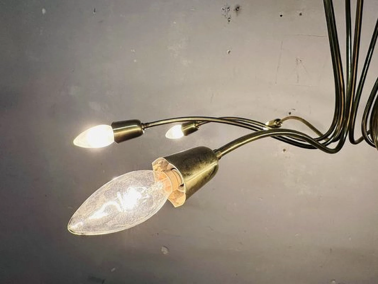 Lampadario in ottone e vetro, anni '50 3