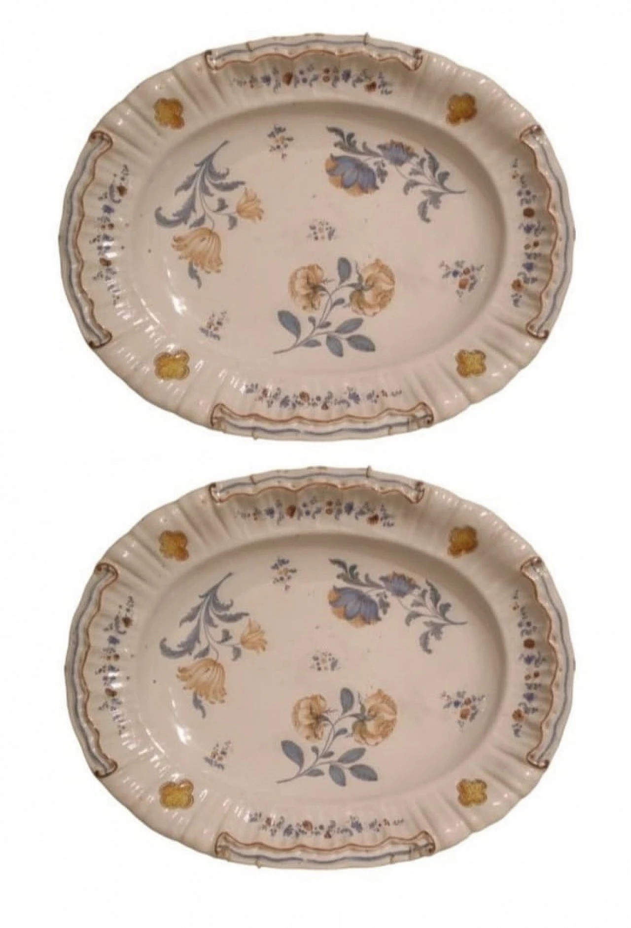 Pair of oval Bassano majolica plates, mid-18th century 4