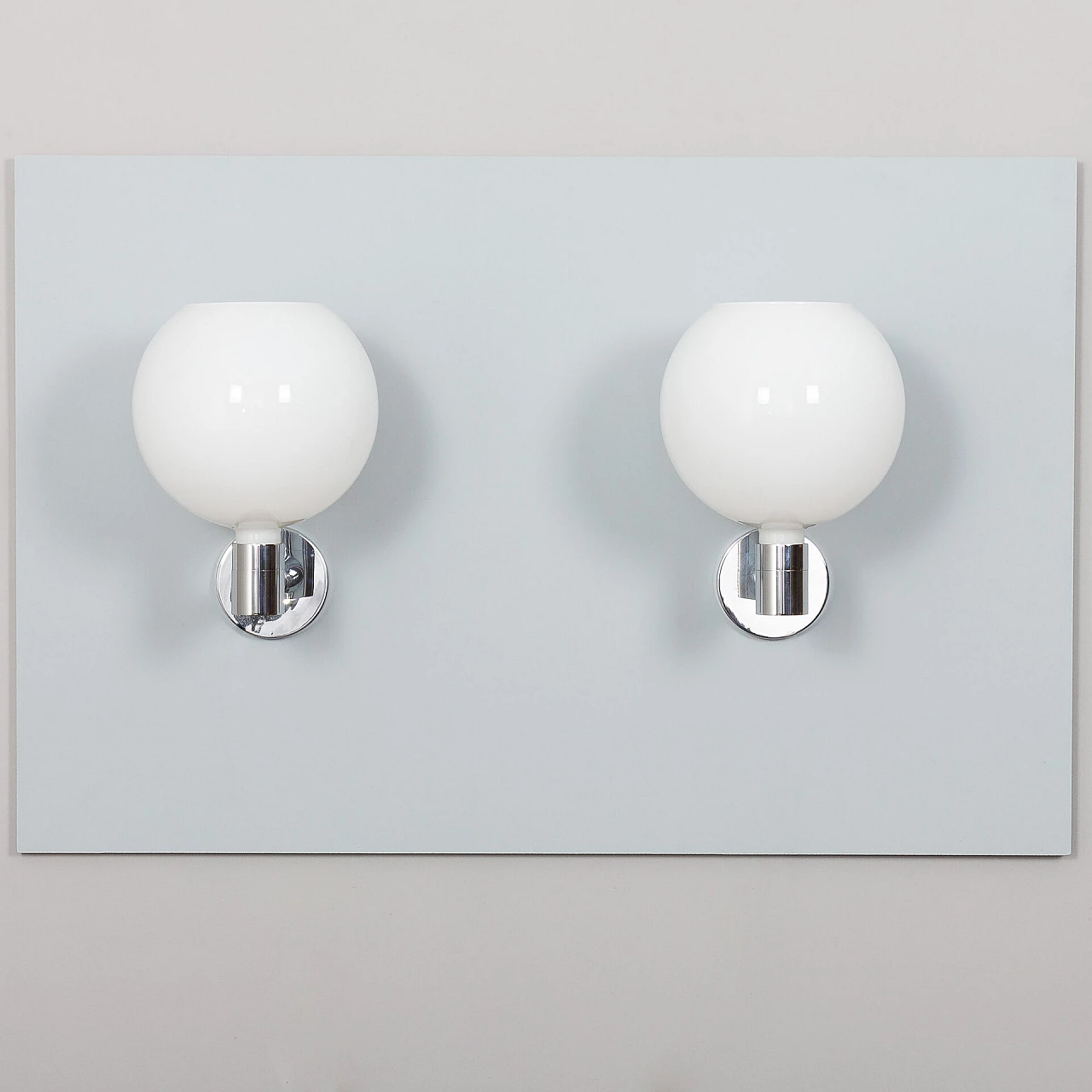Pair of wall lights by Franco Albini for Sirrah, 1970s 7