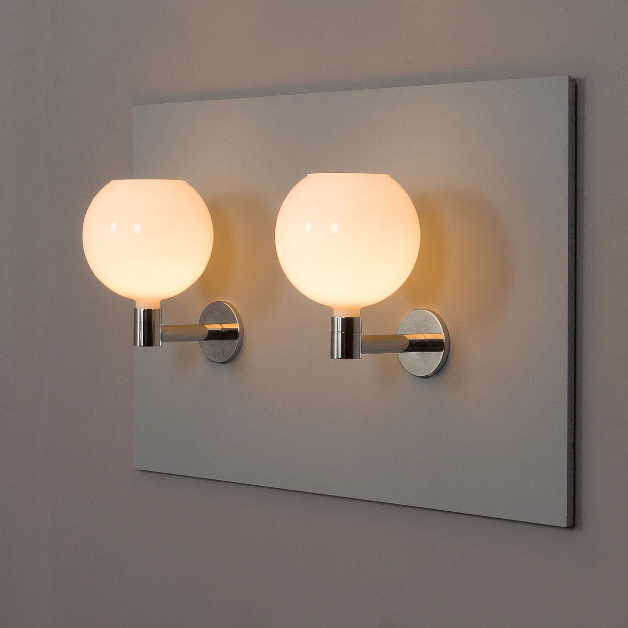 Pair of wall lights by Franco Albini for Sirrah, 1970s 9