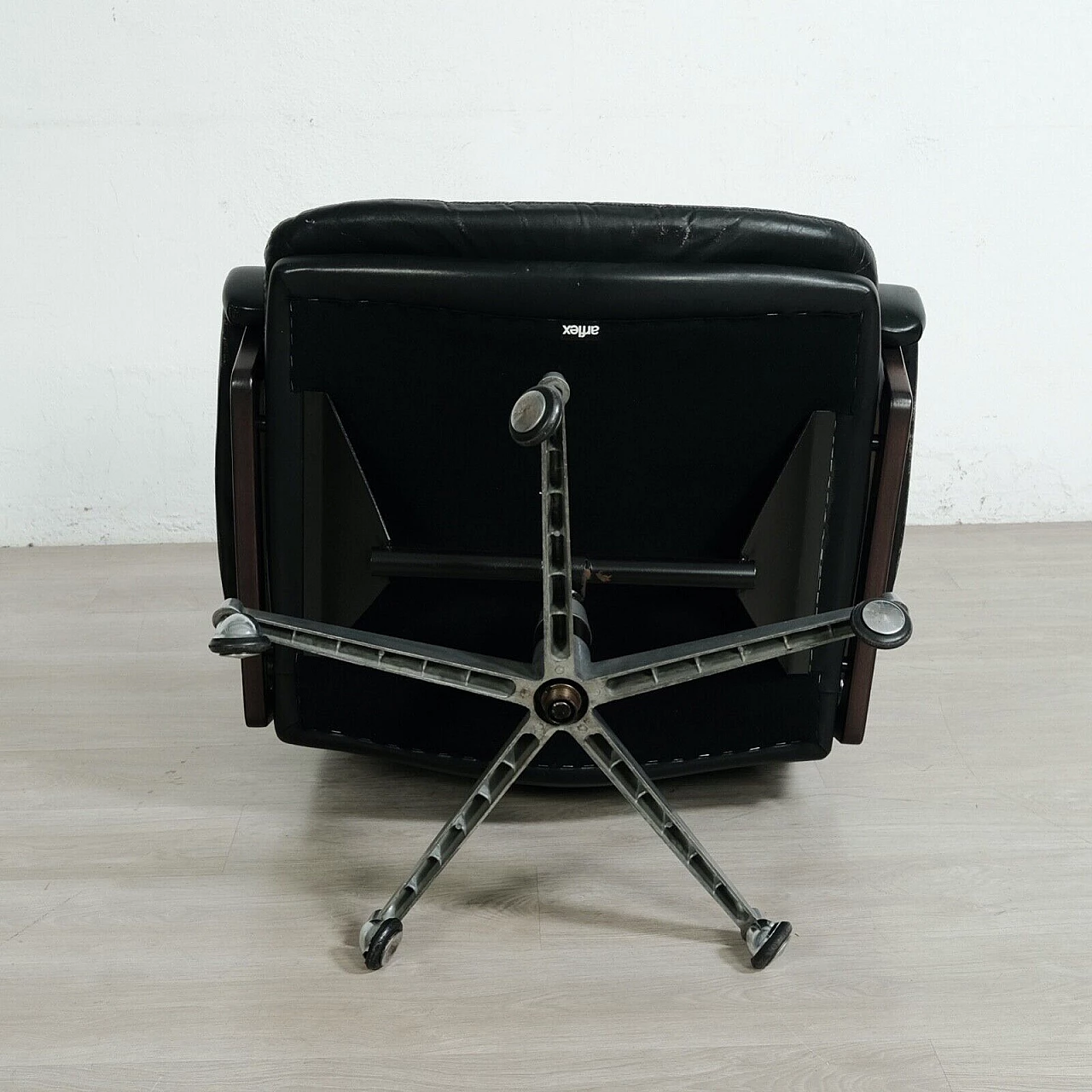 Poltrona King Chair di André Vandenbeuck per Arflex, anni '60 12