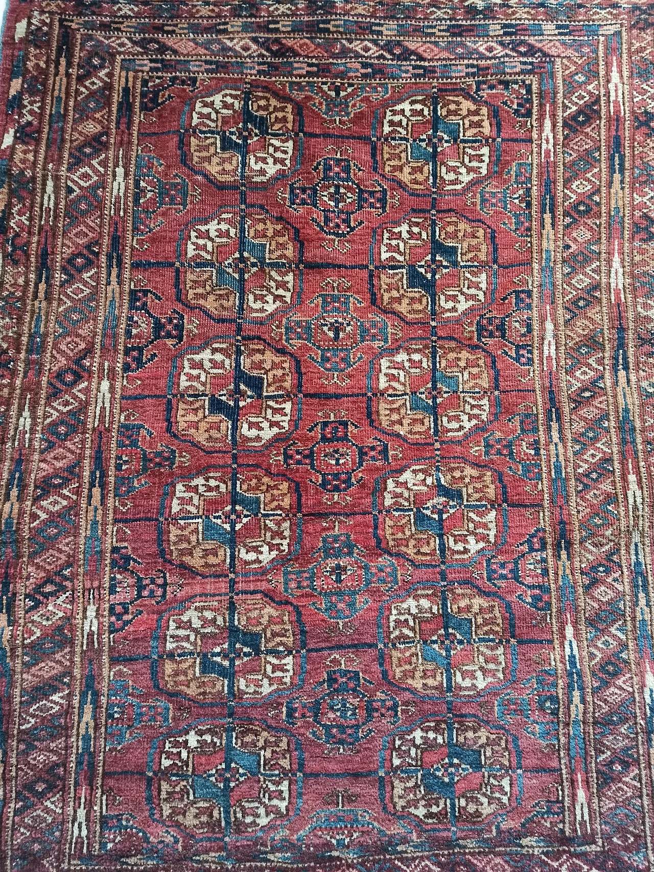 Red bukara rug in wool and cotton, late 19th century 4