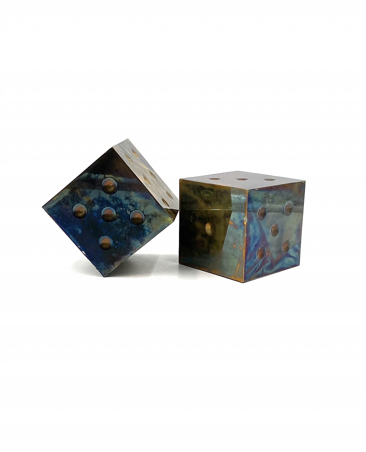 Pair of brass dice-shaped paperweights, 1970s 5