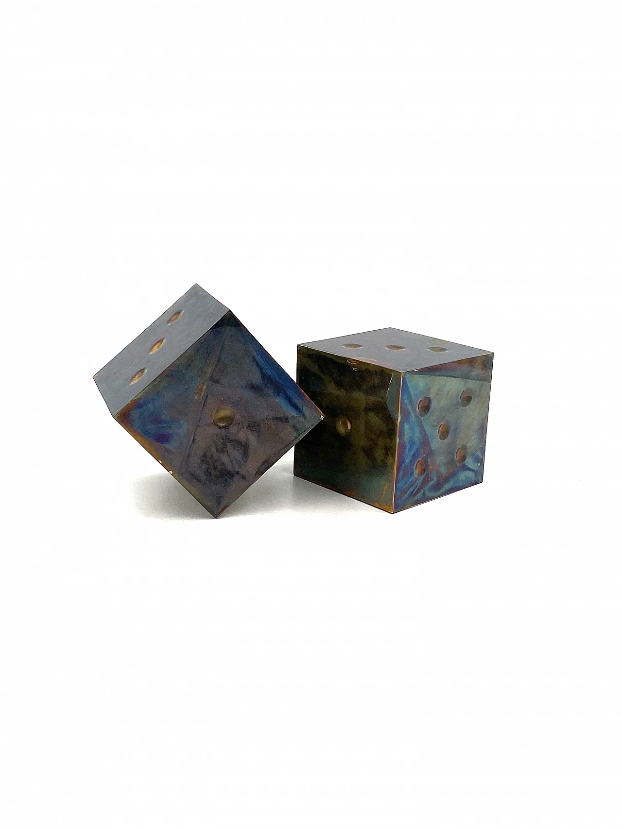 Pair of brass dice-shaped paperweights, 1970s 12