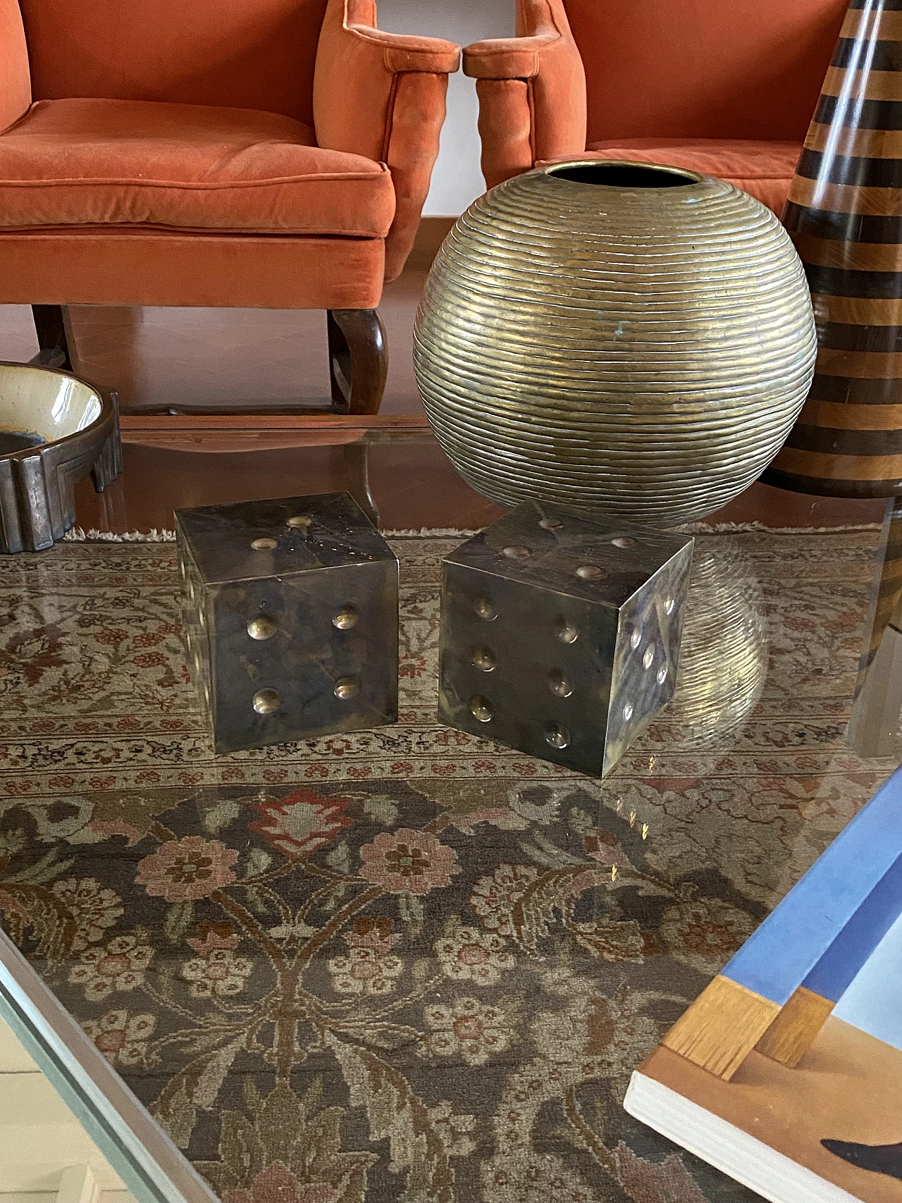 Pair of brass dice-shaped paperweights, 1970s 26